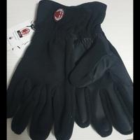 Caldissimi guanti in pile AC Milan 