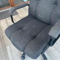 Sedia - poltrona con rotelle