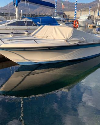 Motoscafo Cranchi hobby 19