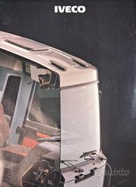 Depliant autocarri Fiat Iveco e Alfa Romeo Lancia