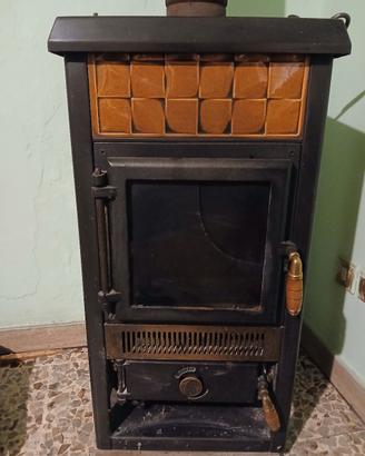 stufa a legna vintage