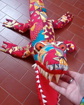 Coccodrillo in kitenge, 108 cm/ pezzo unico
