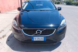 Volvo V40 D2 Kinect