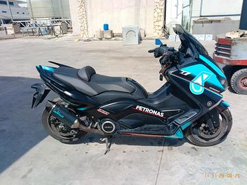 Yamaha T Max 530 - 2016