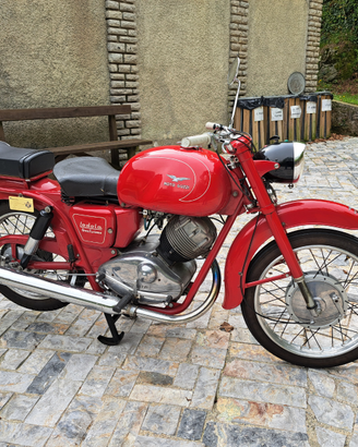 Moto Guzzi Lodola 235 Gran Turismo