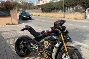 Ducati Streetfighter V4 SP