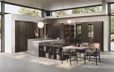 Cucina con Isola-Tavolo-Dispensa / da Mobilificio