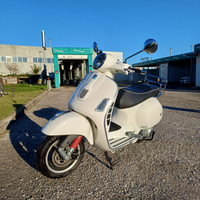 Vespa 300 GTS Super 8500 km