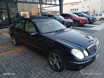 Mercedes-Benz E200 KOMPRESSOR Tettuccio Apribile