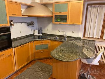 CUCINA IN FAGGIO