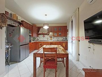 Villa bifamiliare Divignano [498VRG]