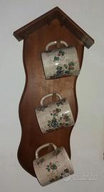 Antica bacheca realizzata artigianalmente