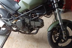 Ducati Monster 600 - 2000