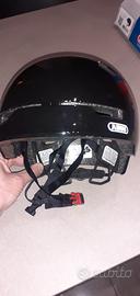 casco monopattino bici