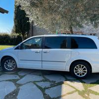 Lancia Voyager 2,8 L Platinum