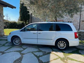 Lancia Voyager 2,8 L Platinum