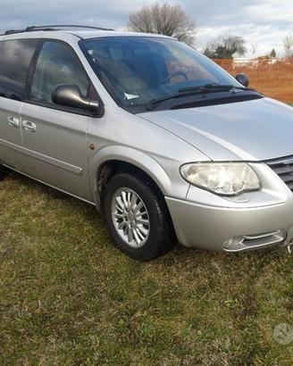Ricambi per Chrysler Voyager 2.8 Crd anno 2008