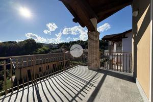 4 LOCALI A IVREA