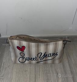 Borsa Sweet Years a righe da Polso e da Tracolla