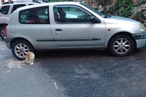 Renault Clio 2 serie 2001