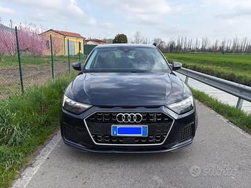 Audi A1 SPORTBACK 30 TFSI ADVANCED