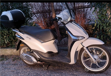 Scooter Piaggio Lyberti 50