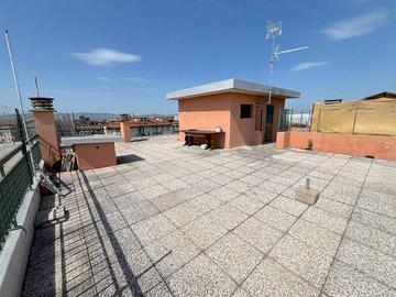 Appartamento di 133 m² con 4 locali a Firenze