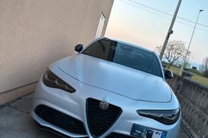 Giulia competizione opaca