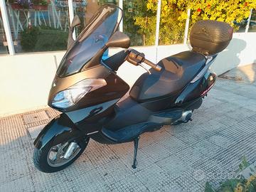 scooter Aprilia Atlantic 300S