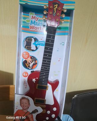 chitarra  elettrica per bambini con suoni rock