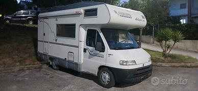 Camper mansardato mobilvetta