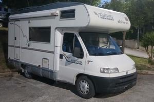 Camper mansardato mobilvetta