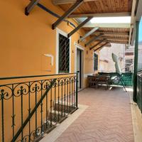 4 vani e doppi acc.ri con terrazzo