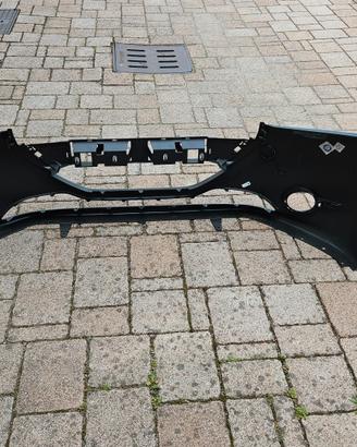 paraurti anteriore peugeot  208