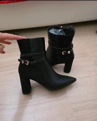 Tronchetto Nine West nero