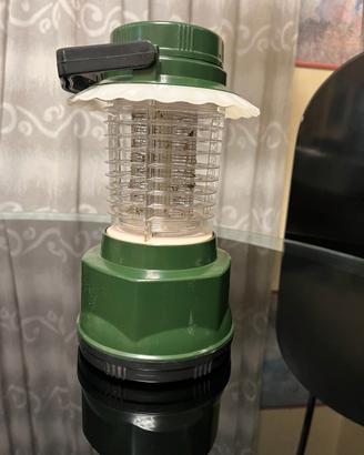 Lampada insetticida portatile a batteria