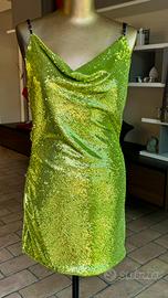 Abito nuovo in paillettes by Simona Corsellini.