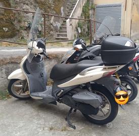 Suzuki Sixteen 125 -2011 (sempre in garage)