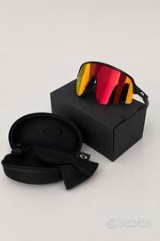 Oakley sutro lite sweep