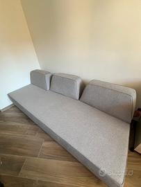 Divano con schienali mobili 