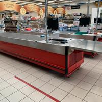 Banconi cassa con rullo e postazione pc