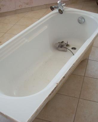 vasca da bagno 70cmx170cm in resina+miscelatore