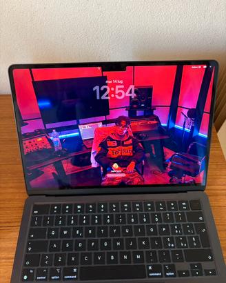 Mackbook m3 2024