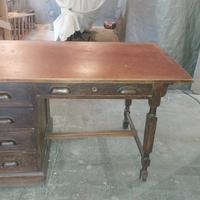 scrivania inizio 900