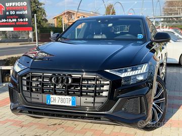 Audi Q8 45 TDI 231CV quattro S-LINE IVA ESPOSTA