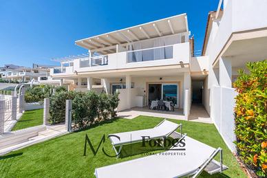 Cannigione | Appartamento con vista mare, piscina