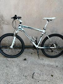 Bicicletta bottecchia FX 530