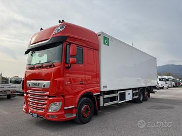 DAF MOTRICE 3 ASSI XF 450 SSC FRIGO + SPONDA