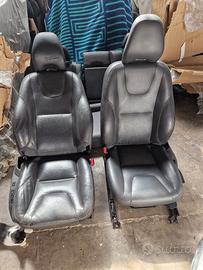 Volvo V60 2011-2018 sedili in pelle guida a destra