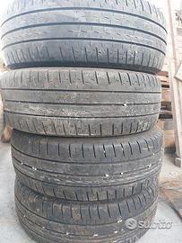 Gomme Pirelli 217 70 r15c